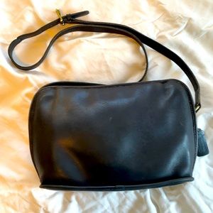 Vintage 80’s Black Coach Crossbody Handbag